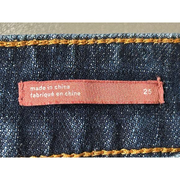 Anthropologie Pilcro The Bow Boyfriend Dark Denim Distressed Jeans Size 25 - Picture 13 of 16